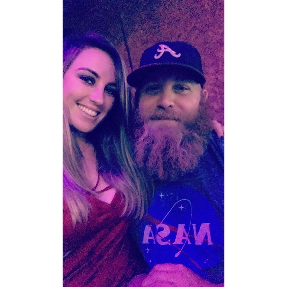 Meet your Posher, Max - Picture 1 of 1